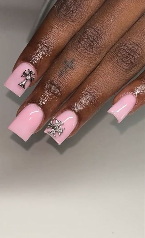 Heels With Jeans Night Out Baddie, Exotic Short Nails, Dope Short Nail Designs, Short Exotic Nails, Colored Acrylic Nails, Her Nails, Work Nails, Short Square Acrylic Nails, Exotic Nails