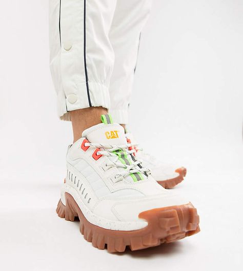 $135.00 - Cat #Footwear CAT Intruder #chunky sole sneakers in white - #Sneakers by #CAT - Not just for the commute - Lace-up fastening - Branded tongue and cuff - Padded for #comfort - Contrast #design - Branded back - For that logo #lifestyle - #Chunky sole - Flex-groove tread - Exclusive to #ASOS - You won't find this anywhere else --> Check them out now #asos #sneakehead Advanced Fashion, Tech Wear, N C, Contrast Design, I N, Sole Sneakers, Fashion Styling, Chunky Sneakers, Buy A Cat