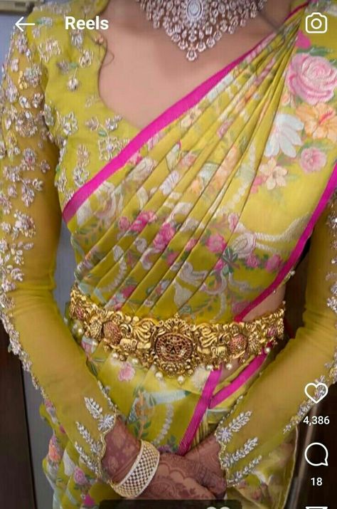 Pattu Blouses Designs Latest, Silk Saree Blouse Designs Patterns, Netted Blouse Designs, Latest Bridal Blouse Designs, Blouse Designs Catalogue, Traditional Blouse Designs, New Saree Blouse Designs, Wedding Saree Blouse Designs, Latest Model Blouse Designs