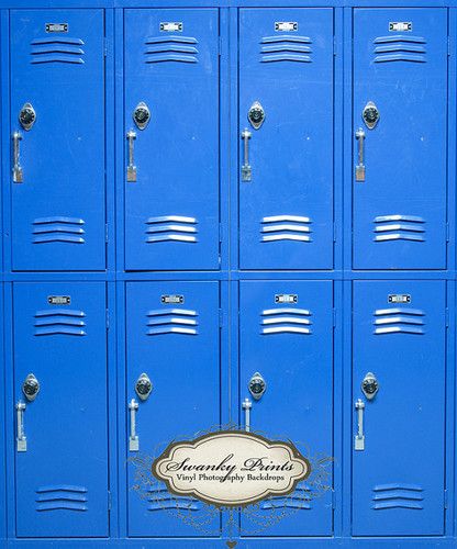 Better lock my HTC One up tight in my locker! #HTCOneBlue Locker Background, Blue Chevron Wallpaper, Locker Rugs, Locker Wallpaper, Media Walls, Food Product Photography, Locker Mirror, Cake Smash Props, Locker Accessories