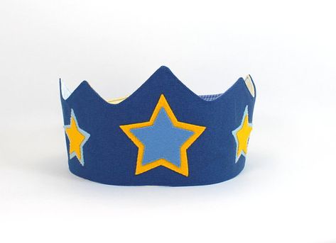 Birthday Crown Diy, Boys Crown, Felt Stars, Boy Crown, Star Costume, Prince Crown, Felt Crown, Custom Crown, Crown Crafts