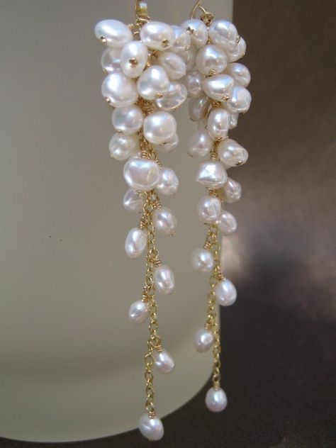 SALE Neige d'Or - keishi pearl earrings Elegant Jewellery, Making Jewellery, Gold Pendant Jewelry, Beaded Jewelry Designs, Jewelry Accessories Ideas, Wire Work Jewelry, Classy Jewelry, Homemade Jewelry, Girly Jewelry