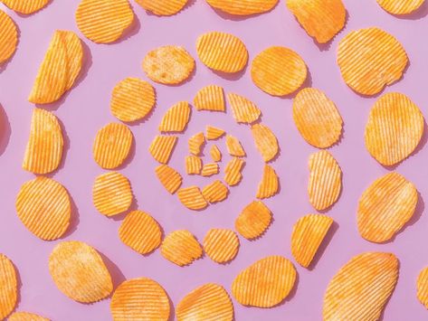 Letter of Recommendation: Cheddar and Sour Cream Ruffles - The New York Times Candy Photos, Chip Art, Food Patterns, Prop Styling, Letter Of Recommendation, Arte Inspo, Potato Chips, Commercial Photography, Processed Food