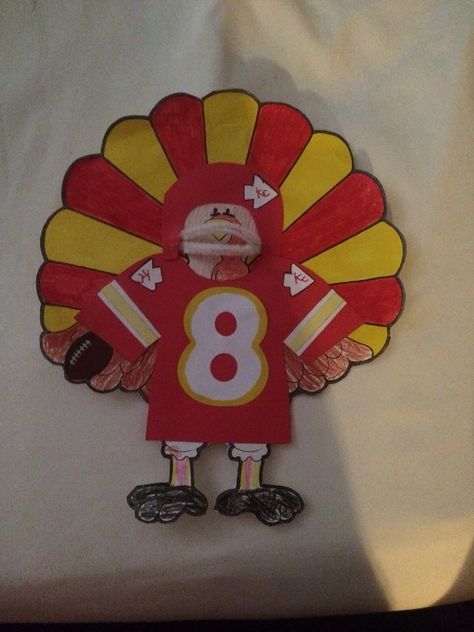 Disguise a turkey! Football Turkey Disguise, Disguise A Turkey Football Player, Tom The Turkey Disguise, Disguised Turkey, Disguise A Turkey Project, Thanksgiving Writing Activity, Turkey In Disguise, Turkey Tom, Disguise A Turkey