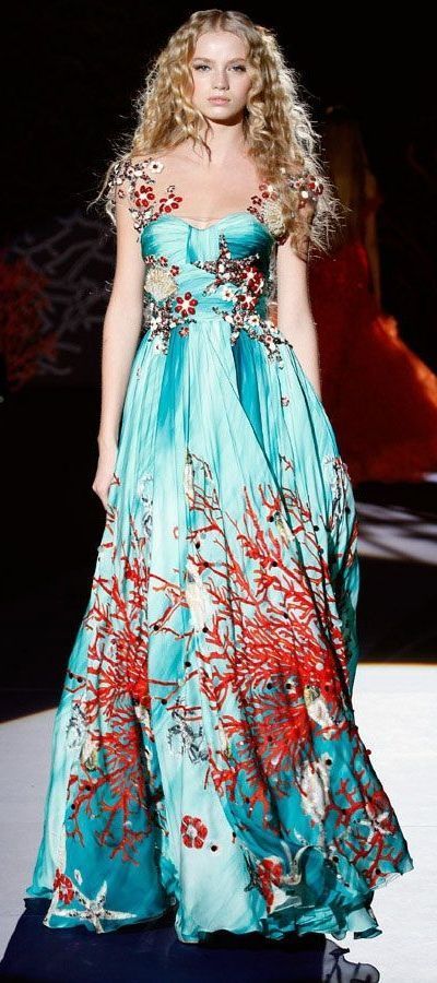 Zuhair Murad coral and sea inspired dress Detail Couture, Zuhair Murad Haute Couture, Zuhair Murad, Mermaid Fashion, Looks Chic, Gorgeous Gowns, Inspired Dress, Coral Reef, Mode Vintage