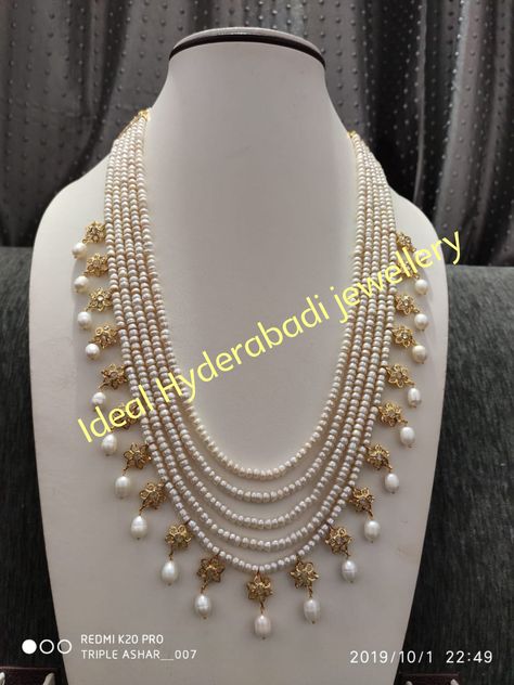 Fancy Haram Design, Rice Pearl Necklace Design, Pearl Chain Designs In Gold, Pearl Chain With Pendant, Pearls Jewelry Indian, Latest Pearl Necklace Designs, Layer Beads Necklace, Crochet Necklace With Beads, Pearls Mala