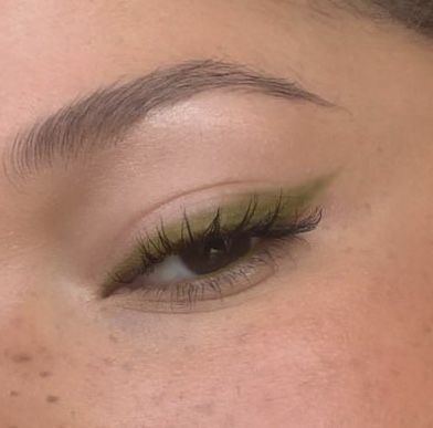 Green Eye Makeup, Beauty And Cosmetics, Maquillage On Fleek, Eye Makeup Looks, Swag Makeup, Pinterest Makeup, Green Eye, Dope Makeup, Green Eyeshadow