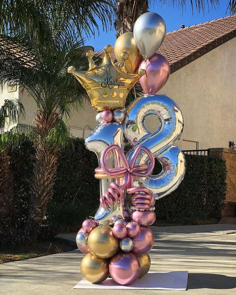 𝟗𝟎𝟗 𝐏𝐫𝐞𝐭𝐭𝐲 𝐏𝐞𝐭𝐚𝐥𝐬 on Instagram: “Contact us if you have a vision and we will try our best to bring it to life. 🥳 . . . . .#balloonbouquet #crownballoon…” Flower Wall Rental, Floral Party Decorations, Balloon Garland Diy, Mermaid Party Decorations, Birthday Bouquet, Personalized Balloons, Balloon Arrangements, Birthday Balloon Decorations, Balloon Sculptures