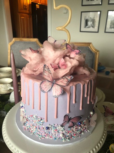 Tea Party Themed Cake Ideas, Fairy Tea Party Birthday Cake, Butterfly Party Cake, Fairy Butterfly Cake, Butterfly Themed Birthday Cake, Butterfly Themed Birthday Party Decoration, Tea Party Cake Birthday, Tea Party Birthday Cake, Butterfly Tea Party