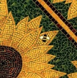 < Mosaic Sunflower, Sunflower Mosaic, Table Detail, Sunflower Table, Mosaic Stepping Stones, Mosaic Garden Art, Mosaic Madness, Mosaic Art Projects, Mosaic Tile Art