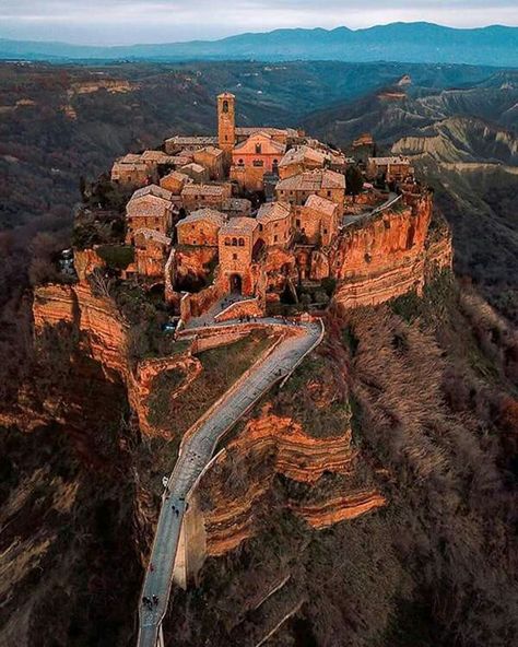 Italy Umbria, Italy Landscape, Umbria Italy, Italy Tours, Italy Photography, Visit Italy, Italy Vacation, Umbria, Places Around The World