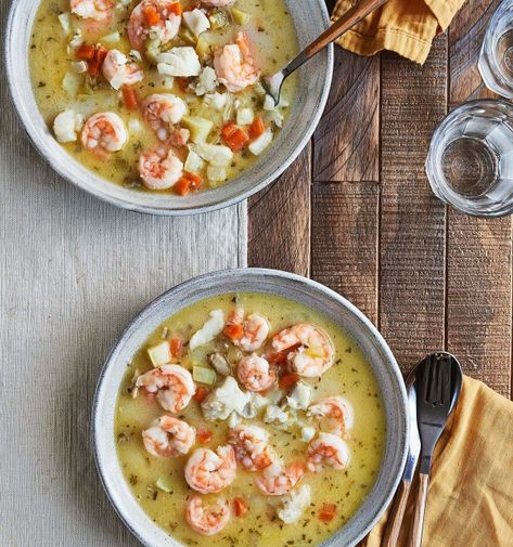 Healing Seafood Chowder (Dairy-Free, Gluten-Free, Paleo, Whole30, AIP) Crockpot Dairy Free, Seafood Pot Pie, Shrimp Chowder, Paleo Soups, Salmon Chowder, Paleo Fish, Chowder Recipes Seafood, Gluten Free Fish, Paleo Meal Prep