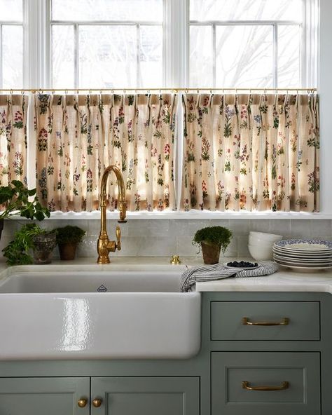 Alexandra Kaehler Design on Instagram: "These sweet cafe curtains are one of my favorite details in this kitchen." Neutral Kitchen Curtains, Cafe Shutters, Cafe Curtains Kitchen, Sweet Cafe, Cafe Curtain, Kitchen Valances, Apartment Renovation, Cafe Style, Cafe Curtains