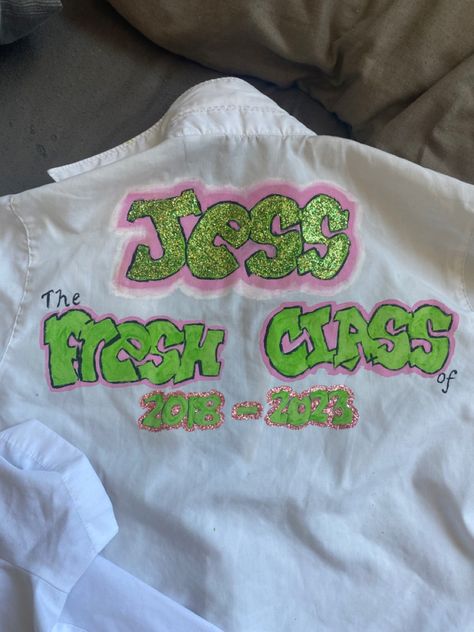 Leavers Shirt Designs Diy, Leavers Shirt Designs Uk, School Leavers Shirt, Leavers Shirt Ideas, Leavers Shirt Designs, Fundraiser Ideas School, Leavers Shirt, 2023 School, School Shirt Designs