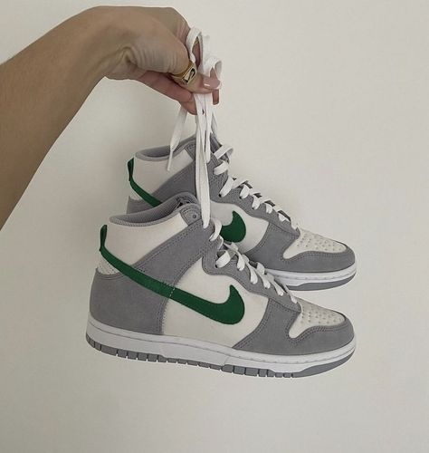 Nike Dunk High, Dunk High, Nike Dunk, Nike Dunks, Dream Closet, Sneakers Nike, Nike, Sneakers, Closet