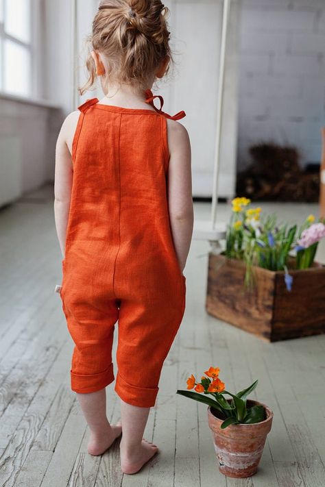 Jumpsuit Linen, Jumpsuit Vintage, Girls Jumpsuit, Baby Mode, Vintage Jumpsuit, Summer Baby Clothes, Vintage Baby Girl, Rompers For Kids, Poppy Red