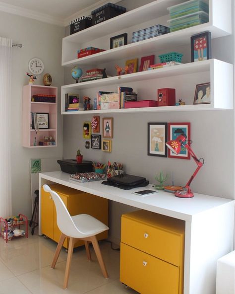 Home Office: 60 lindas ideias e onde comprar objetos incríveis – Beijos, Blues & Poesia ❤ Small Home Office Layout, Home Office Furniture Design, Home Office Layout, Study Room Design, Office Furniture Design, Study Room Decor, Small Home Office, Room Design Bedroom, Room Ideas Bedroom