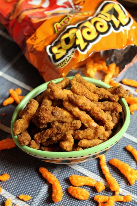 Cheetos are highly addicting but caramlize them and they are downright crazy. These caramelized Cheetos are a great party snack - they are a conversation starter! Cheetos Recipes, Cheetos Recipe, Listening Device, Snack Mix Recipes, Party Snack, Chex Mix, Crispy Treats, Snack Mix, Party Snacks