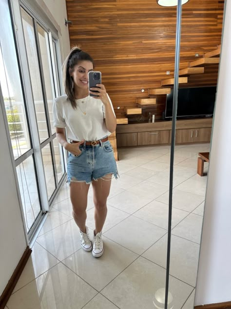 Look Short E Tenis, Short Jeans Look, Look Short Jeans Dia, Rita Saraiva, Look Short Jeans, Look Com Short, Looks Com All Star, Looks Com Short, Look Shorts