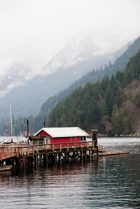 🇨🇦 Horseshoe Bay (West Vancouver, BC) by William Gil Canadian Honeymoon, Horseshoe Bay Vancouver, Canada Scenery, Bc Ferries, Petersburg Alaska, West Coast Canada, Harbor Town, Coos Bay, Horseshoe Bay