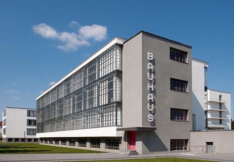 This is the last week you’ll be reading about the Bauhaus this year (on this site, anyway)—we promise. In Germany and beyond, it’s safe to say that art and design history enthusiasts are feeling a little Bauhaus fatigue after 2019’s flurry of centenary celebrations—and the countless exhibitions, s Walter Gropius Bauhaus, Contemporary Sheds, Art Nouveau Arquitectura, Bauhaus Building, Bauhaus Architecture, Walter Gropius, Marcel Breuer, Frank Gehry, Bauhaus Design