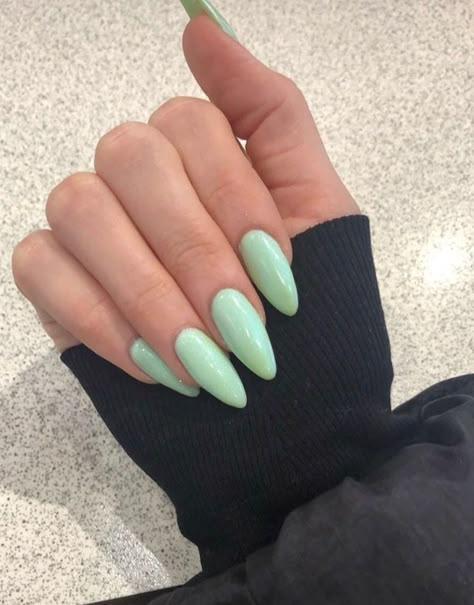 Seafoam Green Nails Almond, Solid Almond Nails Summer, Almond Mint Nails, Mint Green Nails Almond Shape, June Colors Nails, Mint Nails Almond, Light Mint Nails, Easter Nails Almond Shape, Mint Almond Nails