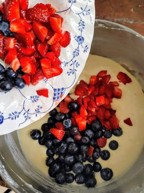 Blueberry and Strawberry Bundt Cake Blueberry And Strawberry Cake, Strawberries And Blueberries Dessert, Strawberry Blueberry Recipes, Strawberry And Blueberry Recipes, Strawberry And Blueberry Desserts, Strawberry Blueberry Dessert, Strawberry And Blueberry Cake, Strawberry Blueberry Cake, Strawberry Bundt Cake