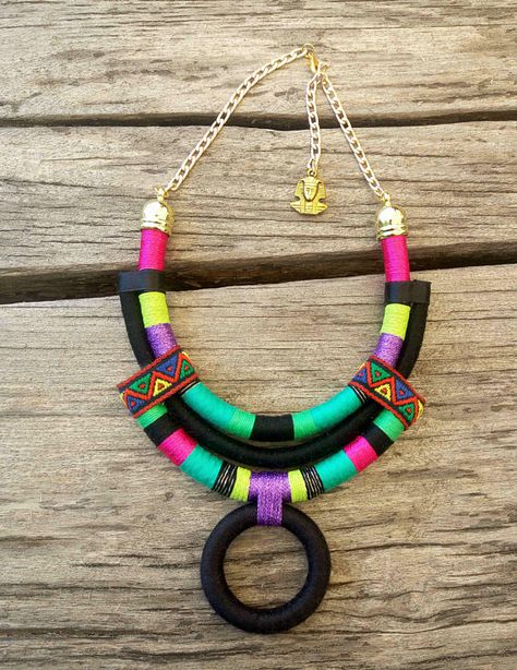 Necklace Template, Purple Pendant Necklace, Baguette Diamond Necklace, Yarn Necklace, Necklace Rope, Necklace African, Colored Necklace, African Necklace, Necklace Chunky