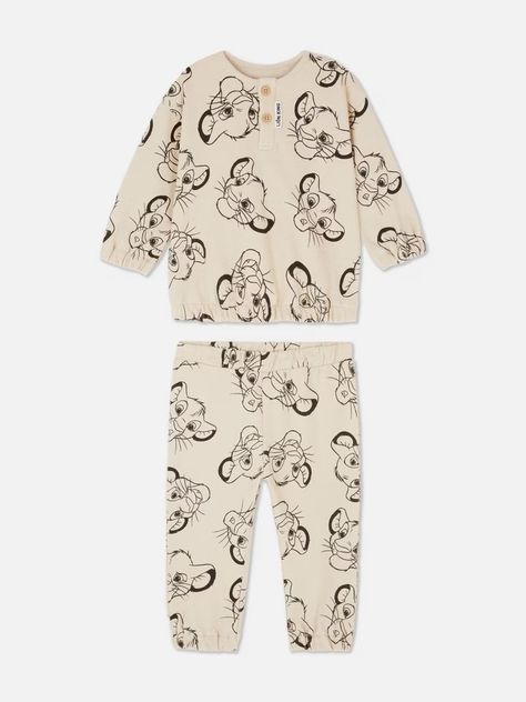 Primark Kids, Adorable Baby Clothes, Disney Clothing, Disney Clothes, Roi Lion, Boys Sleepwear, Accessories Cute, Leggings Hoodie, Girls Sleepwear