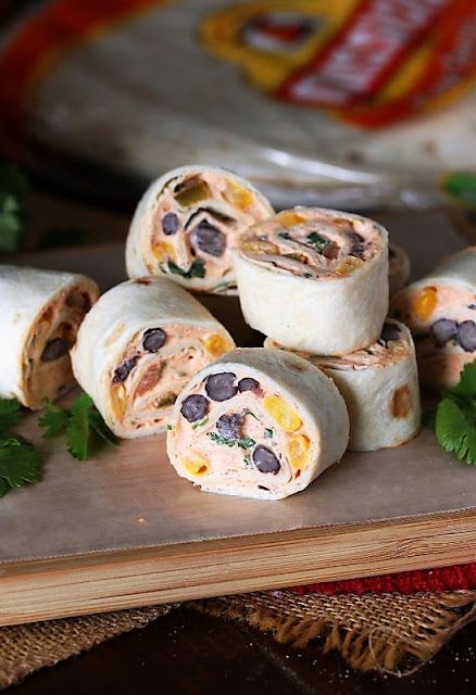 Bean And Cheese Roll Ups, Mexican Pinwheels Appetizers, Mexican Roll Ups, Tortilla Roll Ups Appetizers, Rollups Appetizers, Taco Roll Ups, Veggie Roll Ups, Taco Roll, Mild Taco Seasoning