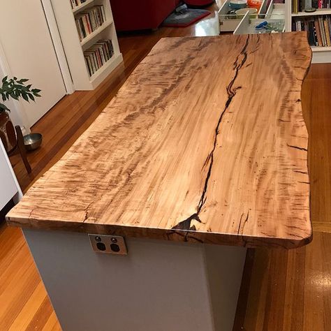 Harwood Timber Slabs & Bar Bench Tops | WM Specialised Timber Timber Bench Top, Front Desk Counter, Kitchen Butlers Pantry, Bar Bench, Beautiful Furniture Pieces, Home Wet Bar, Timber Kitchen, Timber Posts, Timber Battens