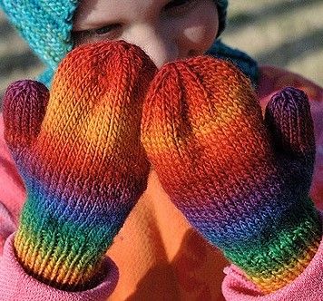 Childrens Mittens Knit Free Pattern, Diy Crochet Gloves, Rainbow Mittens, Homeless Kids, Travel Knitting, Knitted Mittens Pattern, Kids Mittens, Knitting For Charity, Knitted Mittens