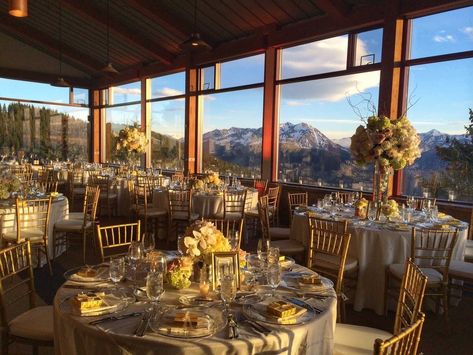 Aspen Colorado Wedding, Colorado Wedding Reception, Simple Wedding Flowers, Aspen Wedding, Wedding Colorado, Colorado Wedding Venues, Wedding Reception Locations, Ceremony Seating, Aspen Colorado