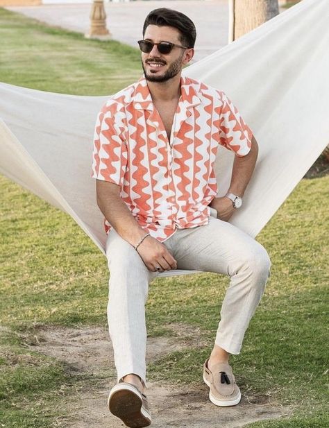 Garden Party Men Outfit, Men Pool Party, Casual Summer Wedding Outfit, Tropical Party Outfit, Dressy Casual Wedding, Engagement Party Attire, Men Wedding Attire Guest, Summer Cocktail Attire, Wedding Guest Outfit Men