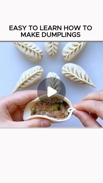 Dough Art, Make Dumplings, Korean Verbs, How To Make Dumplings, Yum Recipes, Wontons, Healthy Homemade Recipes, Chinese Recipes, Healthy Homemade