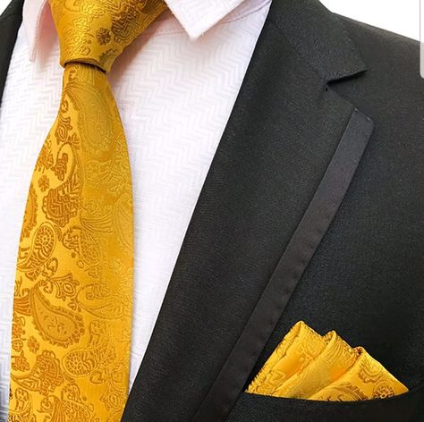 Mustard Yellow Tie and Pocket Square Set - Mens Fashion Dark Navy Blue Suit, Mustard Wedding, Mens Wedding Ties, Paisley Wedding, Pocket Square Pattern, Ascot Ties, Tie Matching, Suit Pin, Pattern Wedding