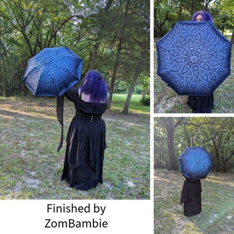 New Pattern out on Ravelry and Etsy. "Parasol of Skulls" large but simple to work up, put it on top of an existing umbrella or use as traditional parasol. Follow the link in my bio to help guide you to pick up your copy today !! Thank you to all my wonderful testers ! #crochet #crochterofinstagram #creativeworksbyannie #skulls #crochetskulls #ravelrypattern #etsystore #etsyshop #skulldoilies #skulldoily #gothculture #altardecor #darkartstyle #gothiccrochet #skullobsession #gothicvibes #skul... Crochet Parasol, Altar Decorations, Crochet Free, Dark Art, Ravelry, Etsy Store, To Work, Free Pattern, Umbrella