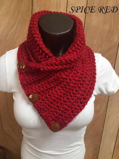 Crochet Chunky Cowl, Cowl Scarf Crochet, Crocheted Sunflower, Quick Crochet Gifts, Crochet Cowls, Chunky Cowls, Button Scarf, Hooded Cowl, Neck Warmers