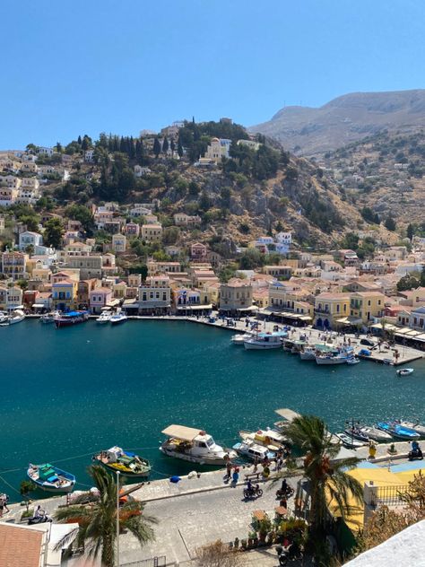 Greece Villages, Symi Greece, Dream Holidays, Greece Destinations, Greece Aesthetic, Mediterranean Aesthetic, Greek Vacation, Euro Summer, Italy Aesthetic