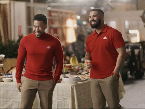 ‘Jake From State Farm’ Actor Kevin Miles: From Sleeping In His Car To Starring In Super Bowl Commercials Kevin Miles, Jake From State Farm, State Farm Insurance, Super Bowl Commercials, Drake Quotes, Indie Films, Actors Male, Angel Costume, Awesome Sauce