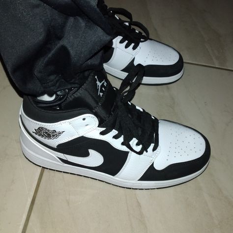 Air Jordan 1 Mid White, Jordan 1 Mid White, Black Jordans, Nike Air Jordan 1 Mid, Nike Air Jordan 1, Air Jordan 1 Mid, Jordan 1 Mid, Air Jordan 1, Nike Air Jordan