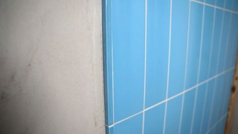 How to Finish Tile Edges: 3 Go-To Techniques Pencil Tile, Tile Spacers, Bullnose Tile, Tile Edge, Shower Bench, Clean Tile, The Tile Shop, Tile Projects, Tile Trim