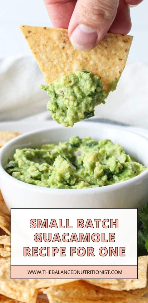 This guacamole recipe with one avocado is the best guacamole ever, and it's incredibly easy to whip up. Ideal for those looking for a simple, healthy dip that doesn't compromise on taste. With its recipe easy approach, this homemade delight is perfect for any occasion. One Avocado Guacamole Recipe, Guacamole For One, Guacamole Recipe Easy Homemade, Guac Recipe, Avocado Recipes Easy, Homemade Guacamole Recipe, Healthy Dip, Avocado Guacamole, Best Guacamole