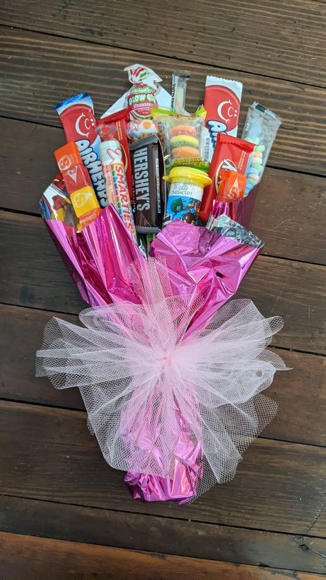 Mini Candy Bouquet, Candy Arrangements, Candy Bouquets, Dance Ideas, Flower Bucket, Dance Recital, Candy Bouquet, 8th Birthday, Graduation Cap