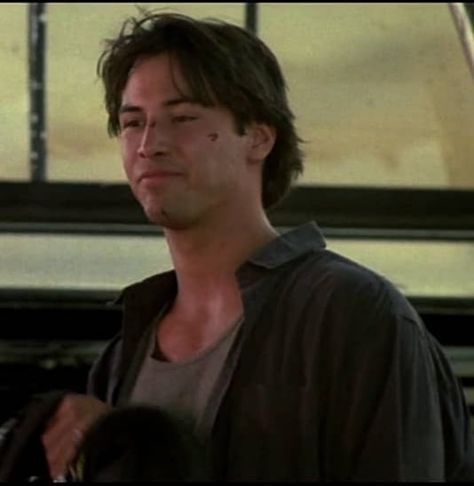 Keanu Point Break, Keanu Reeves Point Break, Young Keanu Reeves, Keanu Reeves Young, My Own Private Idaho, 90s Men, Keanu Charles Reeves, Point Break, Zoo Wee Mama