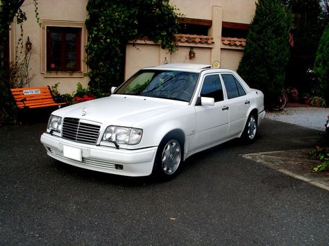 w124 White Mercedes Benz, White Mercedes, Benz W124, 4x4 Wheels, Mercedes W124, Valentine Photography, White Wallpaper, Classic Beauty, Exotic Cars