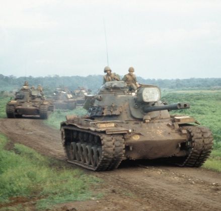 Battlefield Vietnam, Vietnam Tank, Us Army Vietnam, Patton Tank, Vietnam History, Historical Armor, South Vietnam, United States Military, Tanks Military