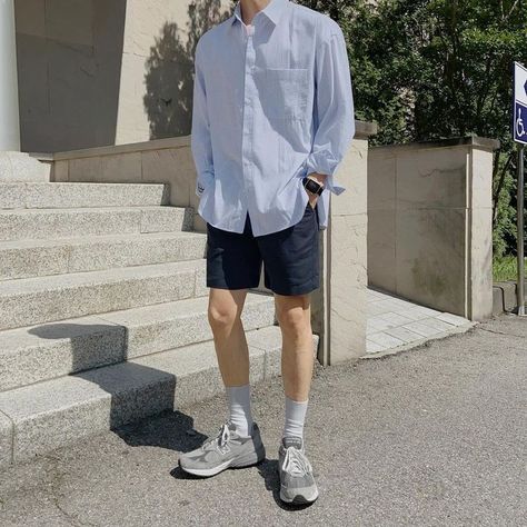 Uniqlo Men Outfit Casual, Uniqlo Men Outfit, Outfit Nam, Korean Outfits Men, Blue Shorts Outfit, Balance Outfit, Men Aesthetic Outfits, Korean Street Fashion Men, Casual Dress Shirt Men