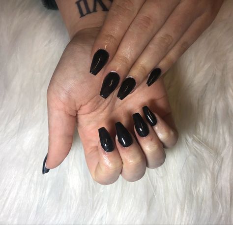 Medium Length Black Nails, Celeb Nails, Nail Types, Black Coffin Nails, Simple Acrylic, Simple Acrylic Nails, Teenage Fashion, Yellow Nails, Types Of Nails