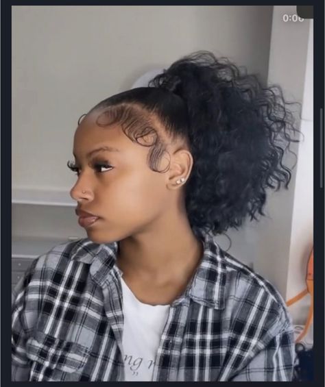 Curly Ponytail Weave, Hair Bun Design, Afro Hair Bun, Afro Bun, Bun Design, Sleek Braided Ponytail, Slick Ponytail, High Ponytail Hairstyles, Sleek Ponytail Hairstyles